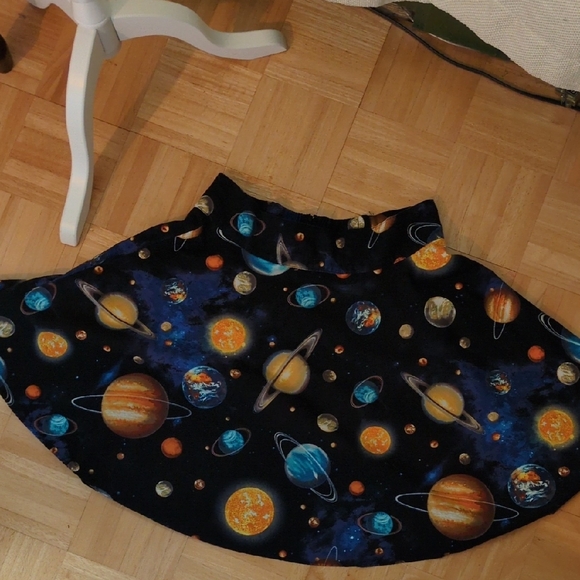 Retrolicious Celestial Print Skirt with Yellow Accents - Picture 3 of 4